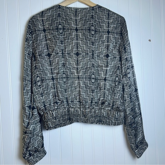 Club Monaco Geometric Black and Gray Bomber Jacket Front Zipper Sz M 100% Silk - Picture 6 of 11